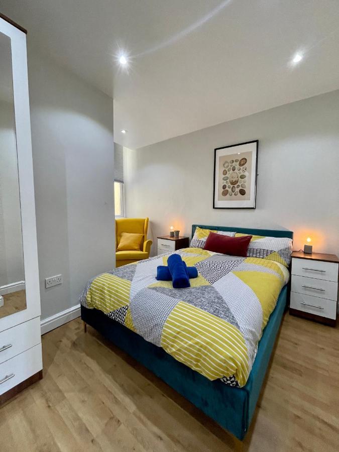 1 Bed 2 Person Apartment City Centre カーディフ エクステリア 写真