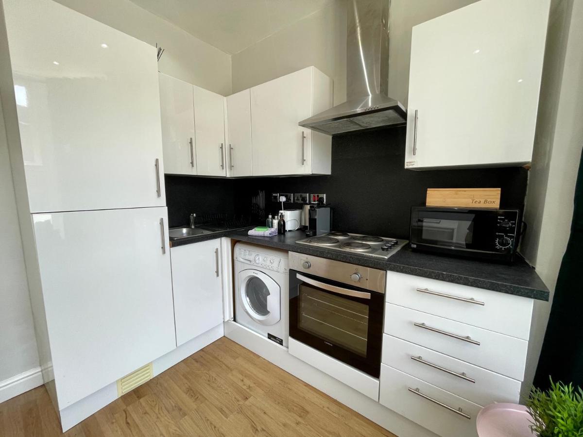 1 Bed 2 Person Apartment City Centre カーディフ エクステリア 写真